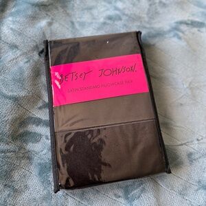 Betsey Johnson Satin Standard Pillowcase